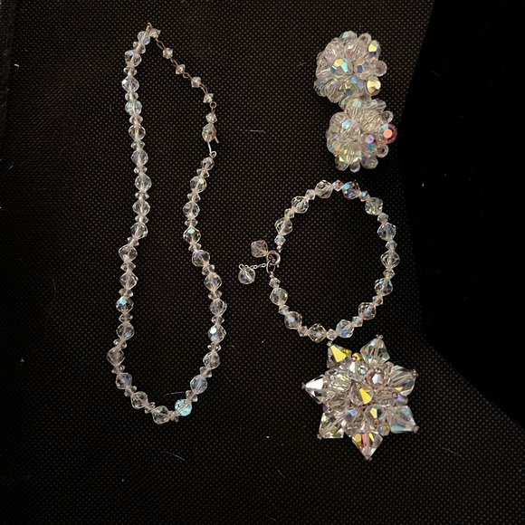 GORGEOUS AB crystal necklace bracelet earrings & broach!!! Got to see!!!! - Picture 6 of 12